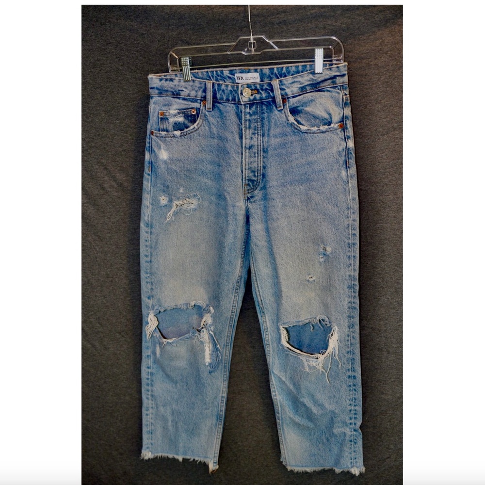 Zara Ripped Boyfriend Jeans